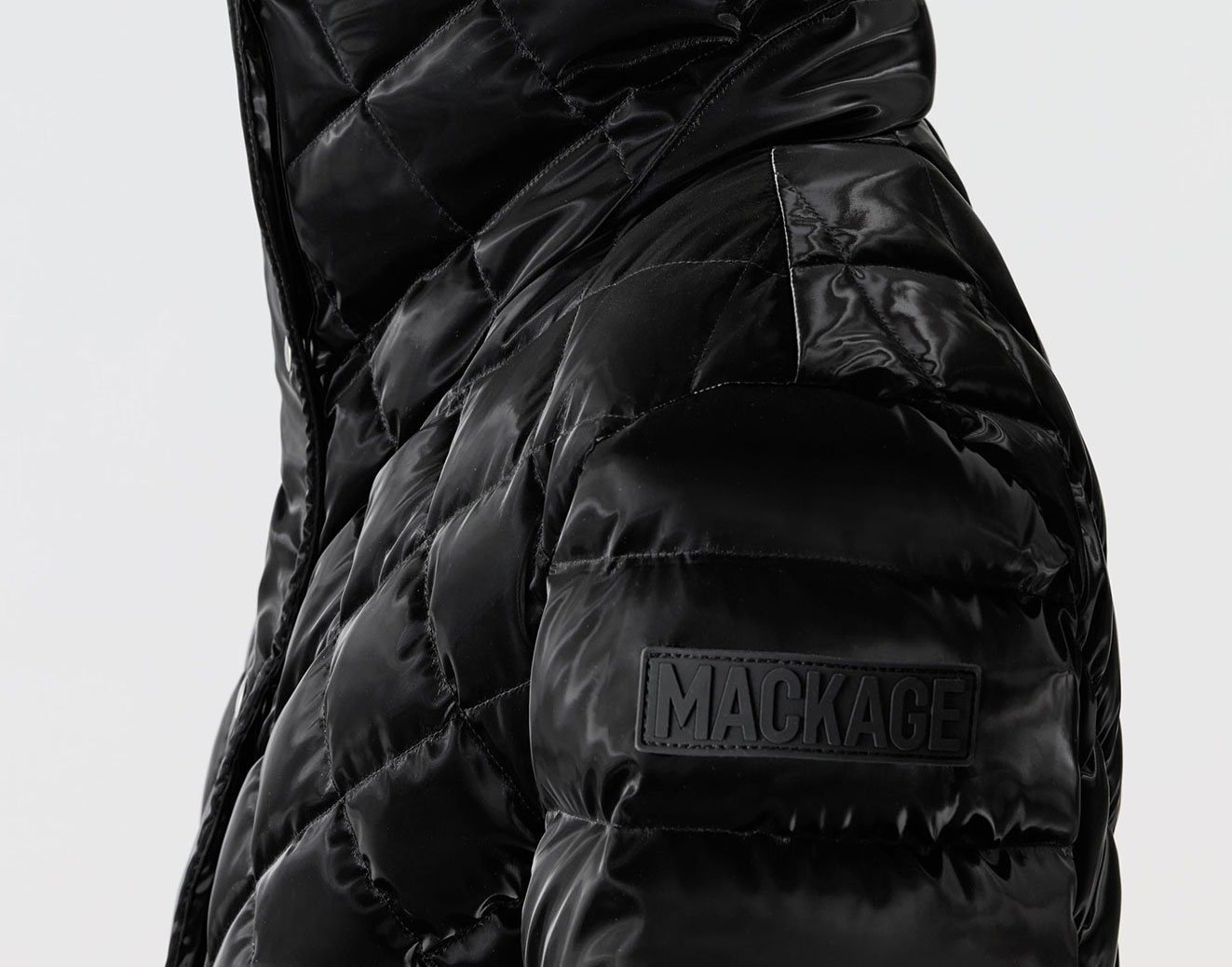 商品のお手入れや修理｜MACKAGE (マッカージュ) 日本公式サイト